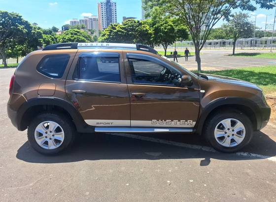 RENAULT DUSTER 1.6 DYNAMIQUE 4X2 16V FLEX 4P MANUAL